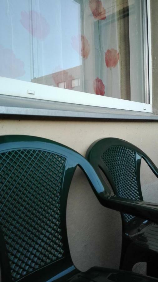 Anni Apartment Tallinn Bagian luar foto
